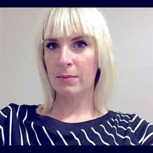 Meet your Posher, Elaine